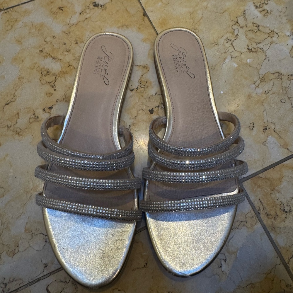 Badgley Mischka Jewel Metallic Silver Strappy Sandals